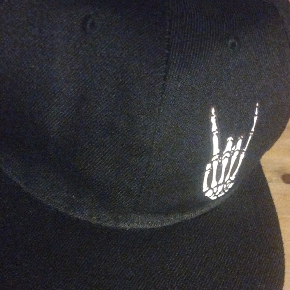 Black Cap with Skeleton Hand Design - Picture 2 of 8
